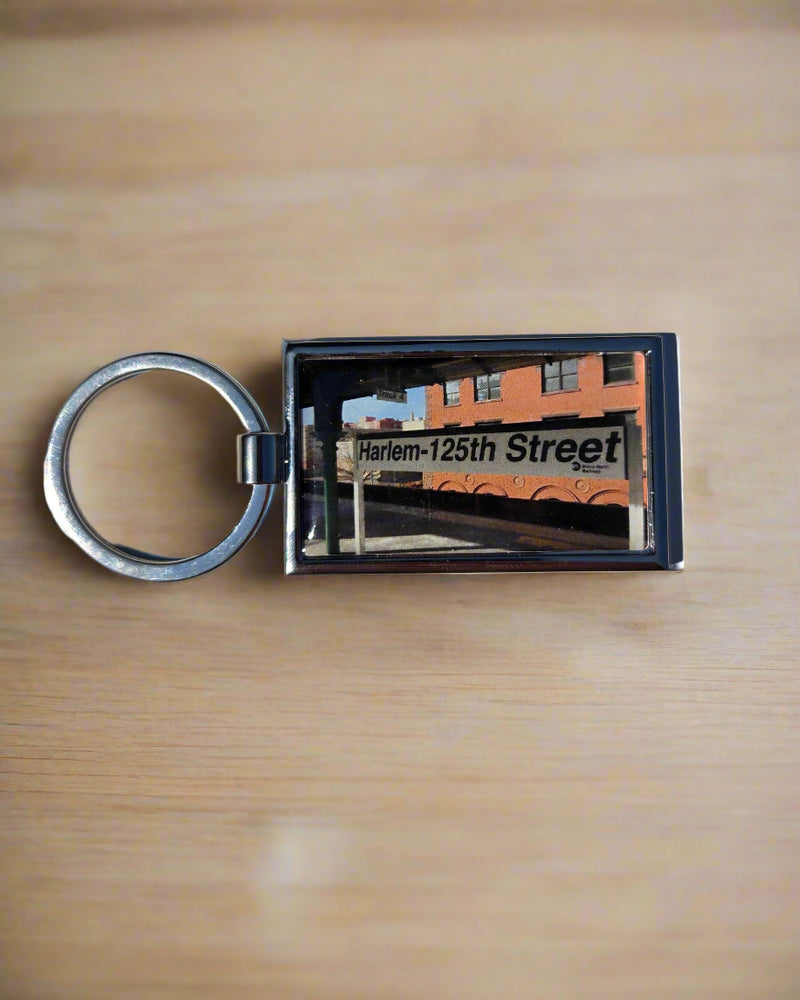 125th St. Metro North Keychain