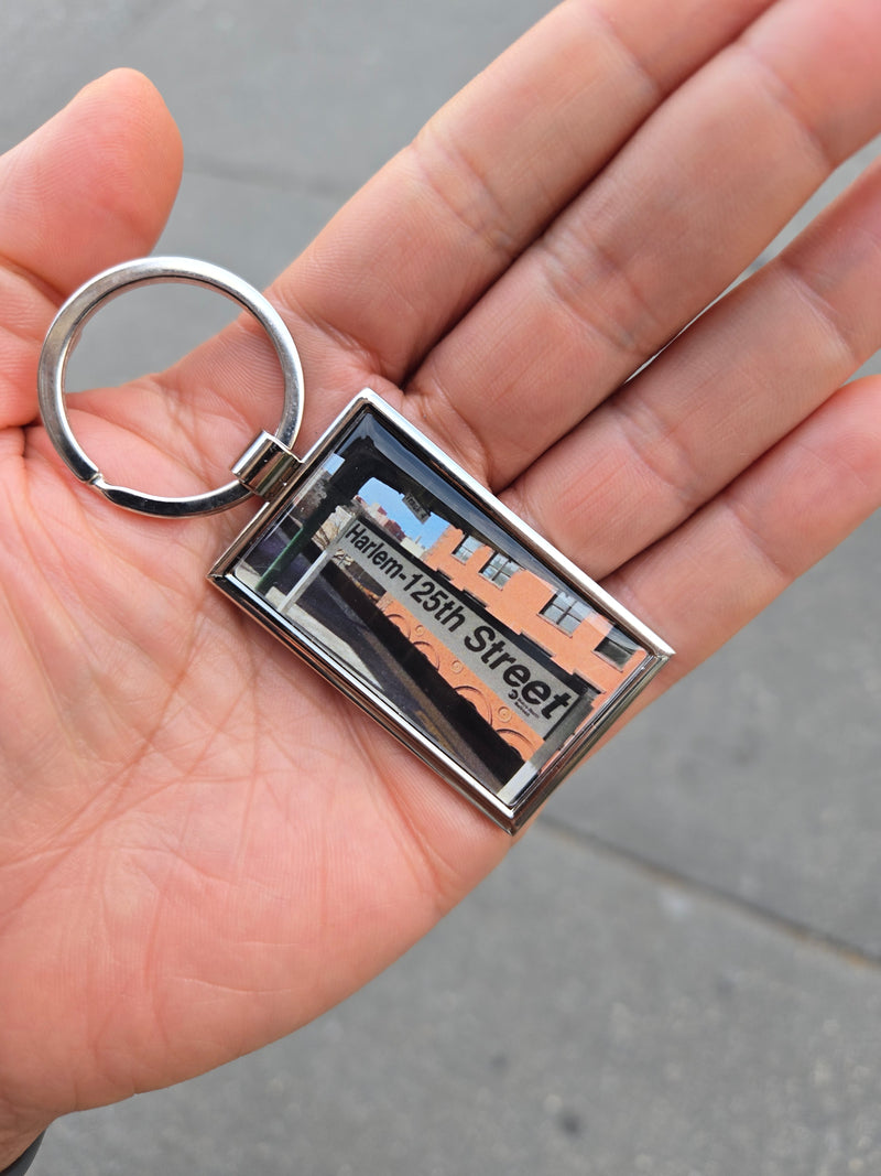 125th St. Metro North Keychain