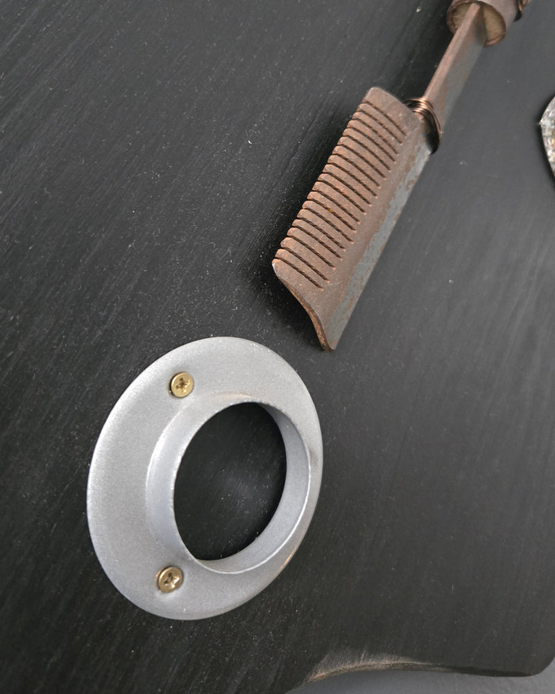 She Knows the Hot Comb 6